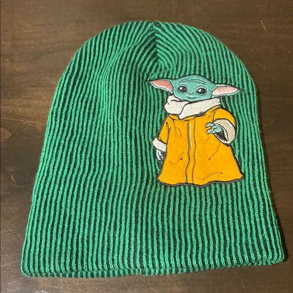 Start Wars Baby Yoda Grogu Black Green Striped Beanie Hat - Picture 1 of 8